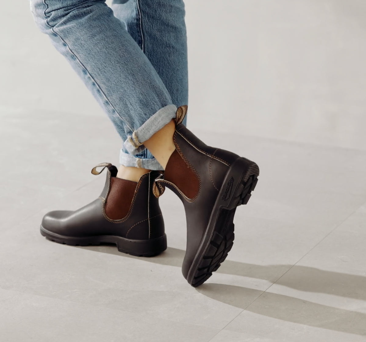 blundstone soft toe boots