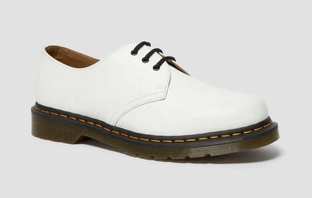 Dr. Martens 1461 White Smooth 3 Eyelet Shoe – Redpath Shoes Canberra