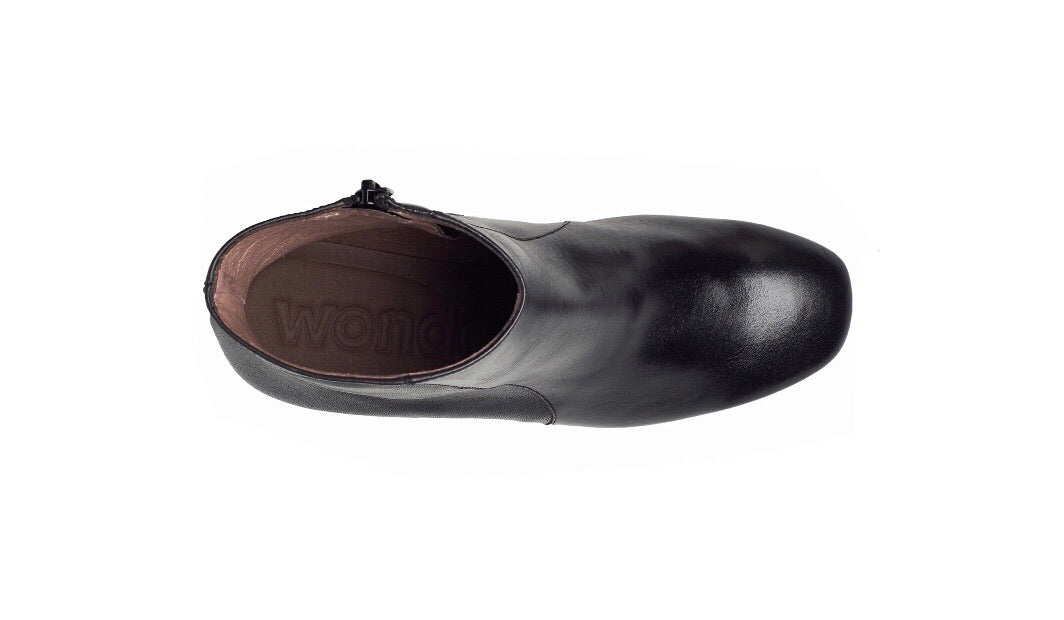 Wonders G-5504 Black Negro Leather Zip Ankle Boot Made In Spain