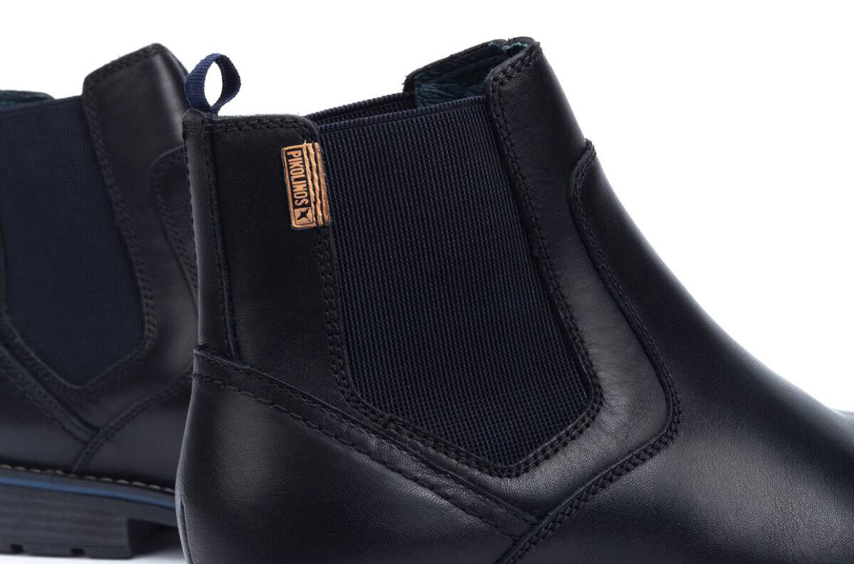 Pikolinos York M2M-N8318 Black Wool Lined Chelsea Boot Made In Portugal