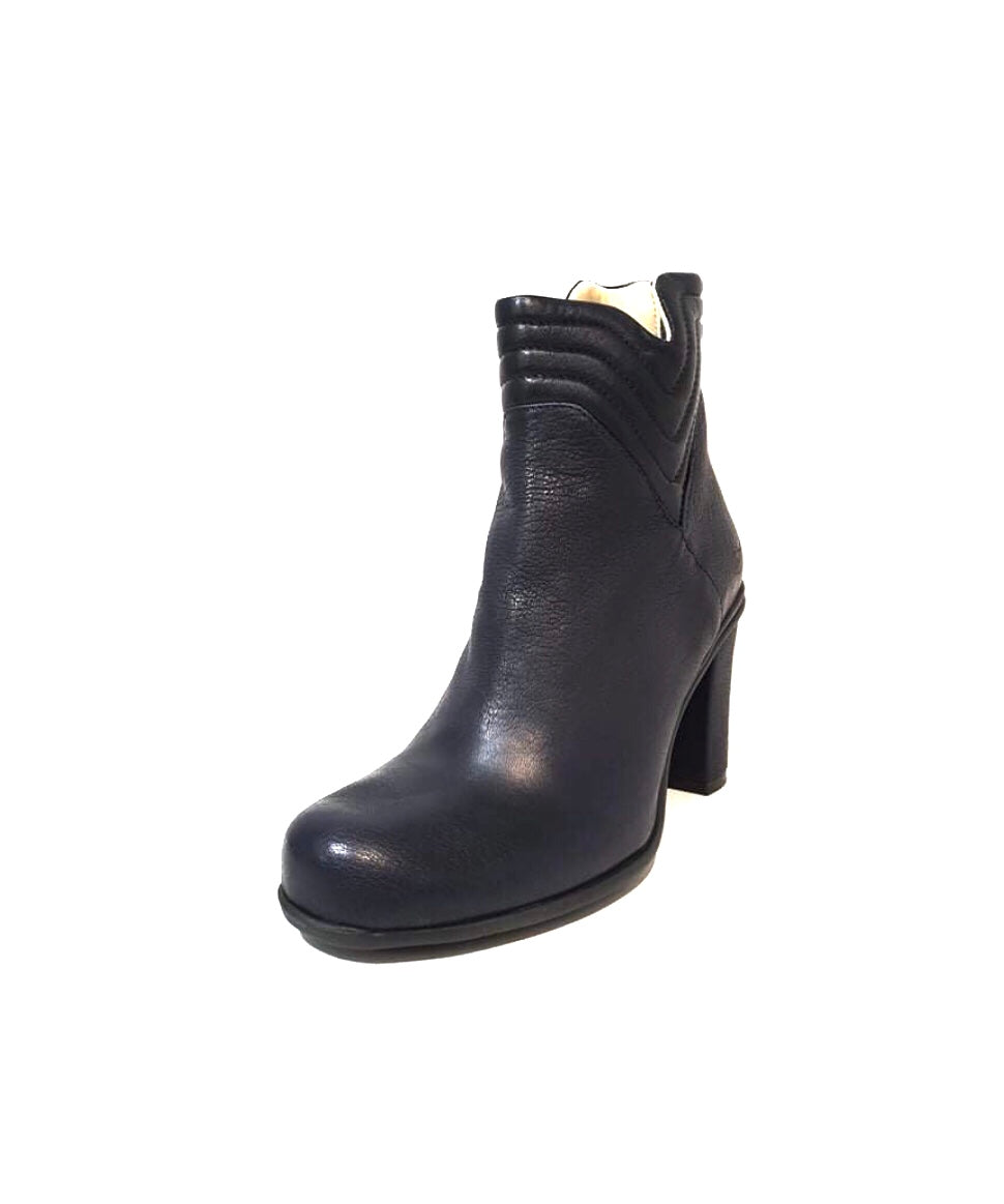 Eject EJW21-07 Navy Back Zip Ankle Boot Made In Portugal