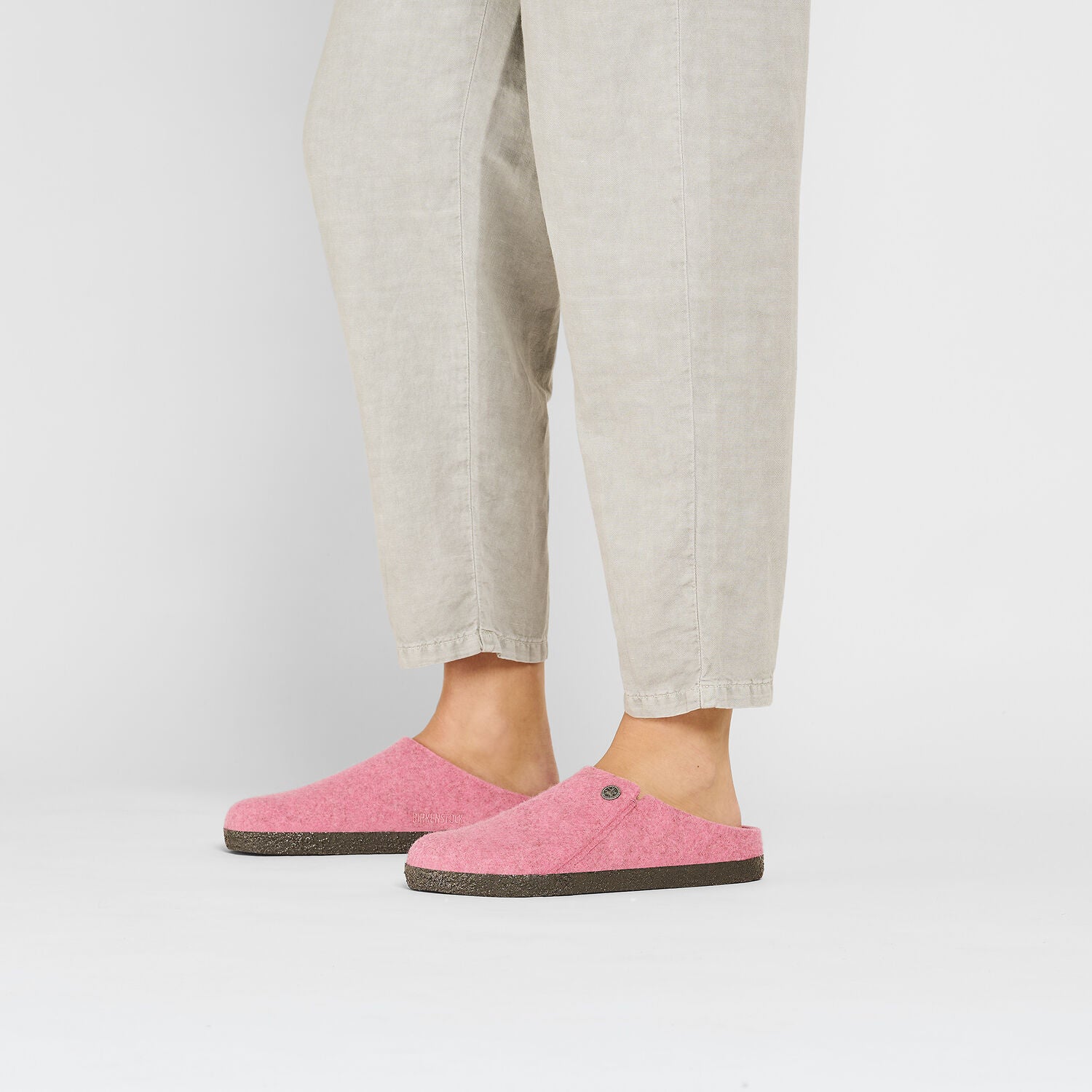 Birkenstock Zermatt Rivet Split Fuchsia Tulip Pink Wool Felt Clog Shearling Removable Footbed