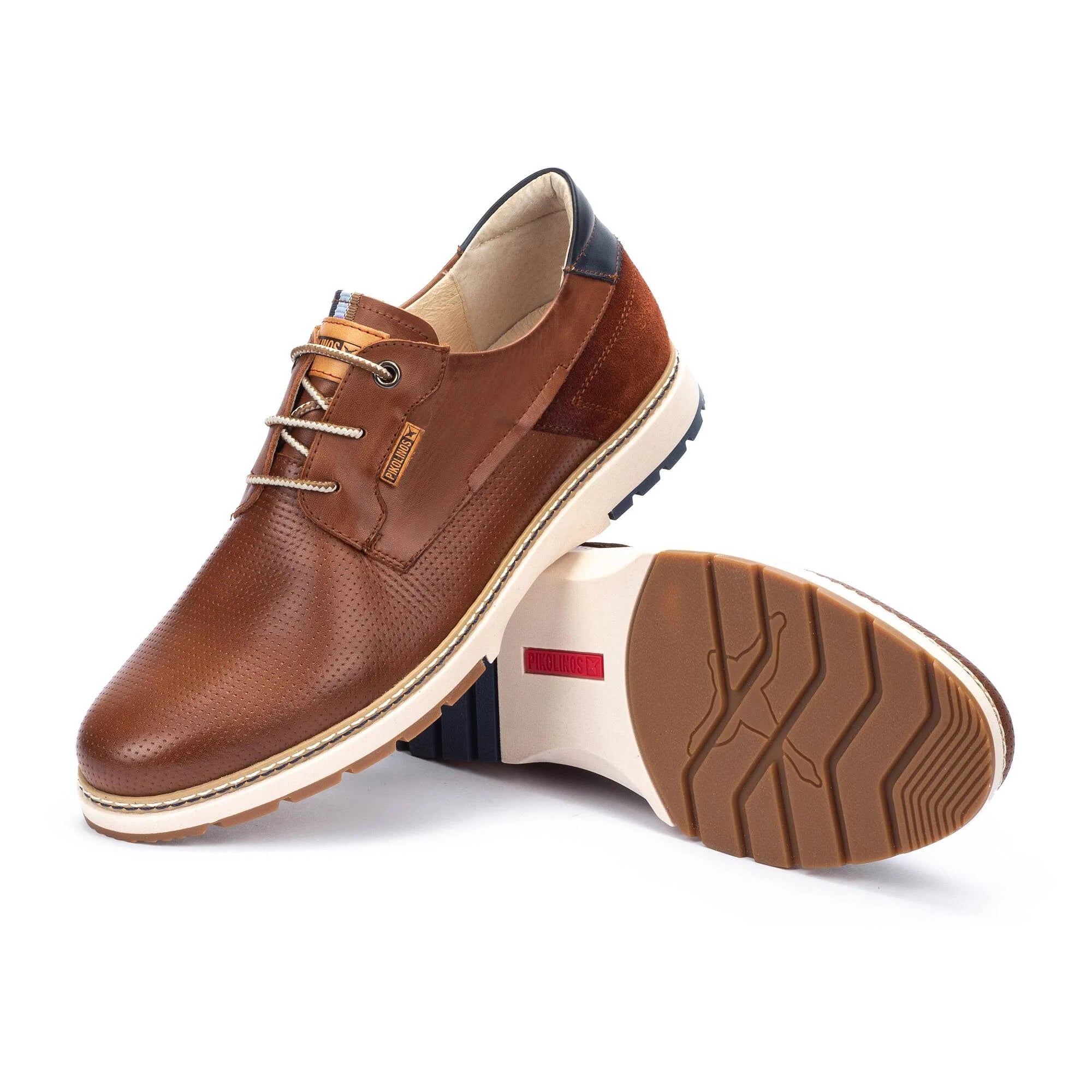 Pikolinos Olvera M8A-4222C1 Cuero Light Tan 3 Eyelet Shoe