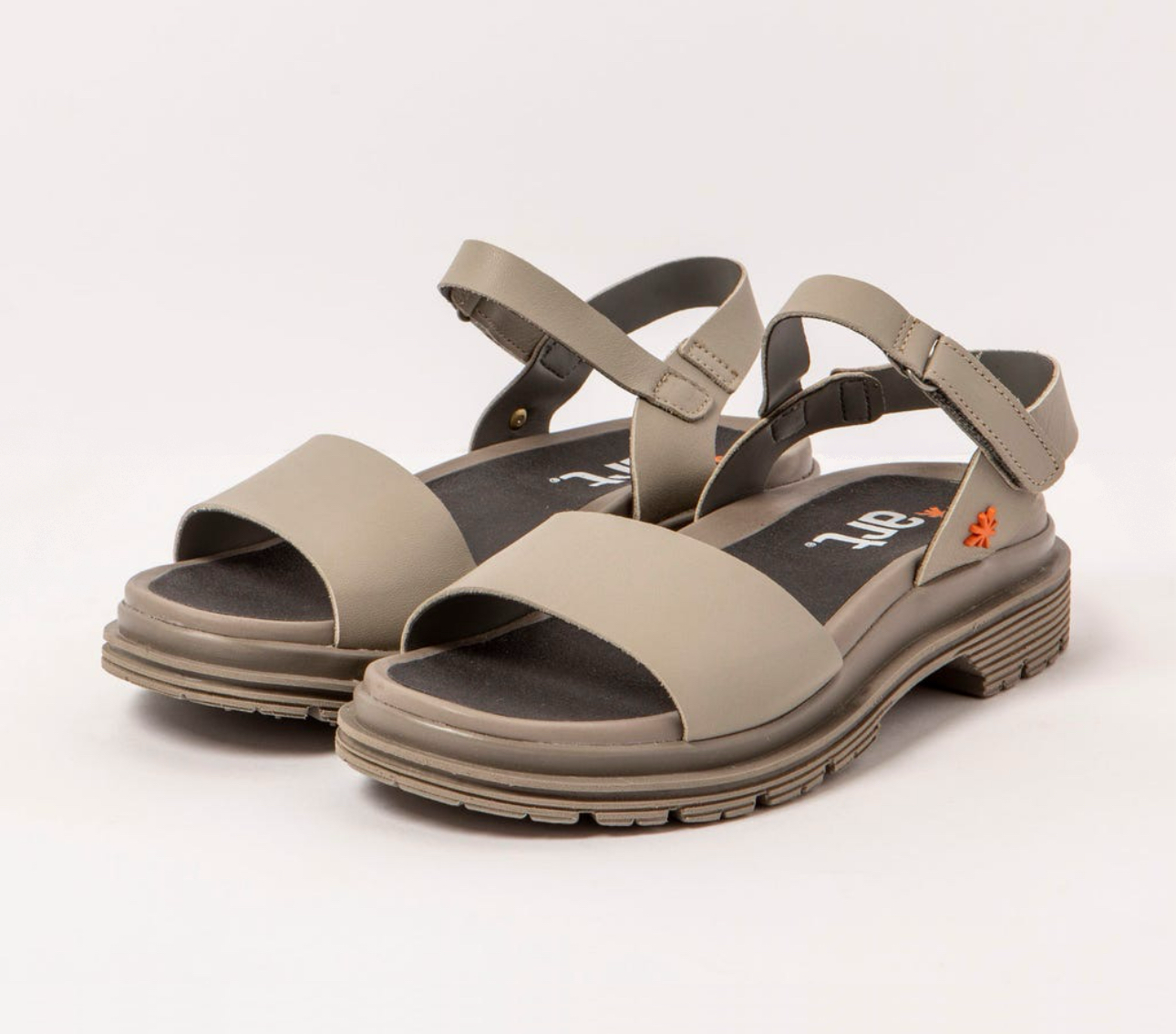 Art 1548 Birmingham Nappa Sesame Light Grey Sandal Made In Spain