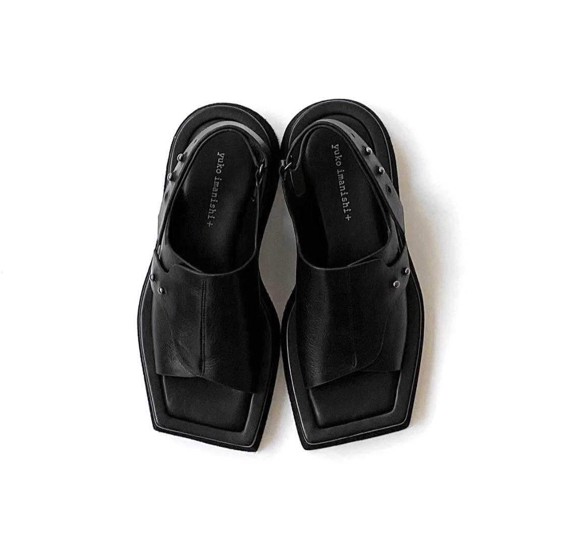 Yuko Imanishi + 732054 Chisa Black Square Open Toe Sandal