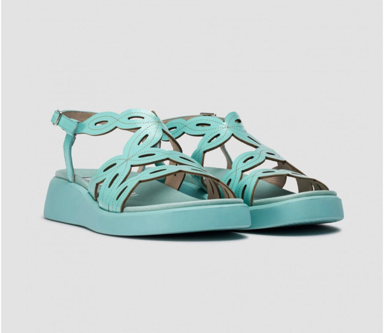 Wonders C-6542 Darya Sea Turquoise Light Blue Lack V Patent Leather Buckle Sandal Made In Spain