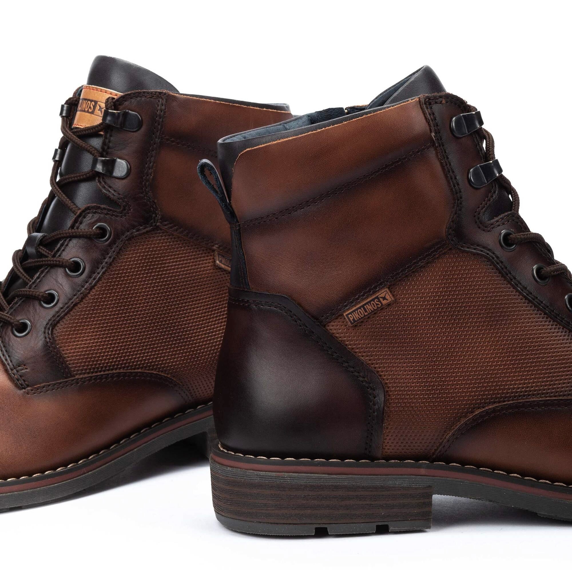 Pikolinos York M2M-8156C1 Cuero 6 Eyelet Zip Ankle Boot