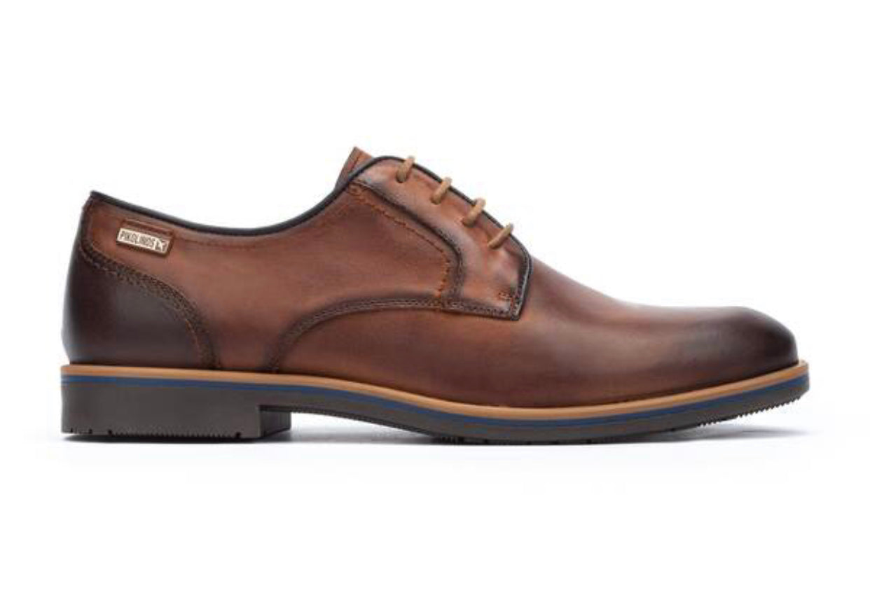 Pikolinos Leon M4V 4074BFC1 Cuero Light Tan 4 Eyelet Shoe Made In Spai Redpath Shoes Canberra
