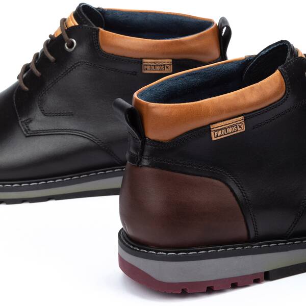 Pikolinos Berna M8J-8181 Black 4 Eyelet Boot