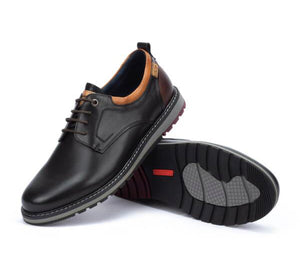 Pikolinos Berna M8J-4183 Black 4 Eyelet Shoe