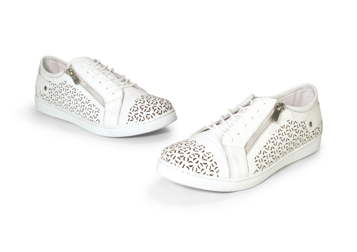 Cabello Comfort EG16 White 6 Eyelet Zip Shoe Made In Turkey