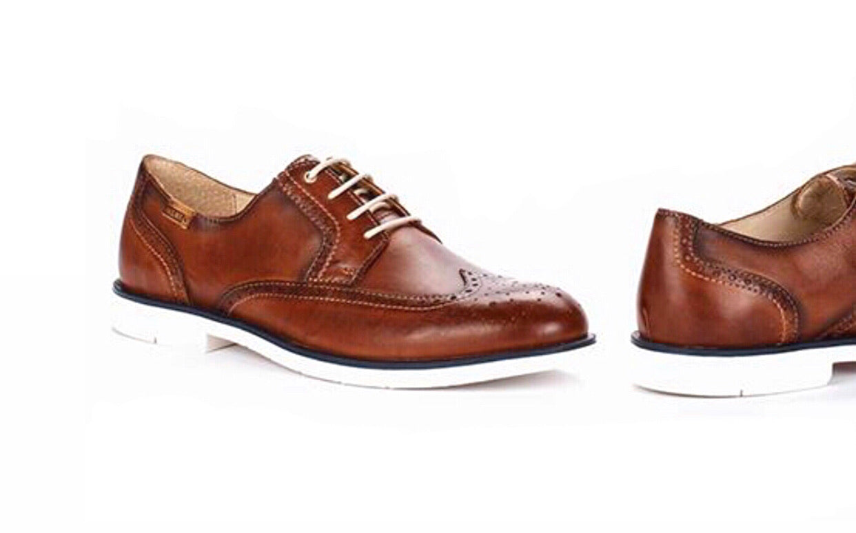 Pikolinos M4G-4111C1 Cuero Light Tan Mens 4 Eyelet Brogue Made In Spain