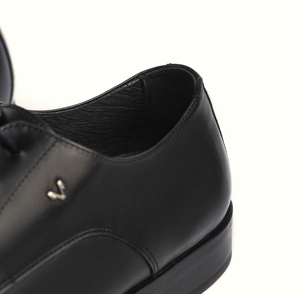 Martinelli 1492-2630PYM Black Empire Leather 4 Eyelet Shoe Made In Spain