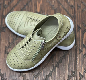 Green hot sale comfort shoes