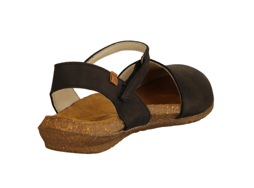 El Naturalista N412 Black Flats Sandals Made In Spain