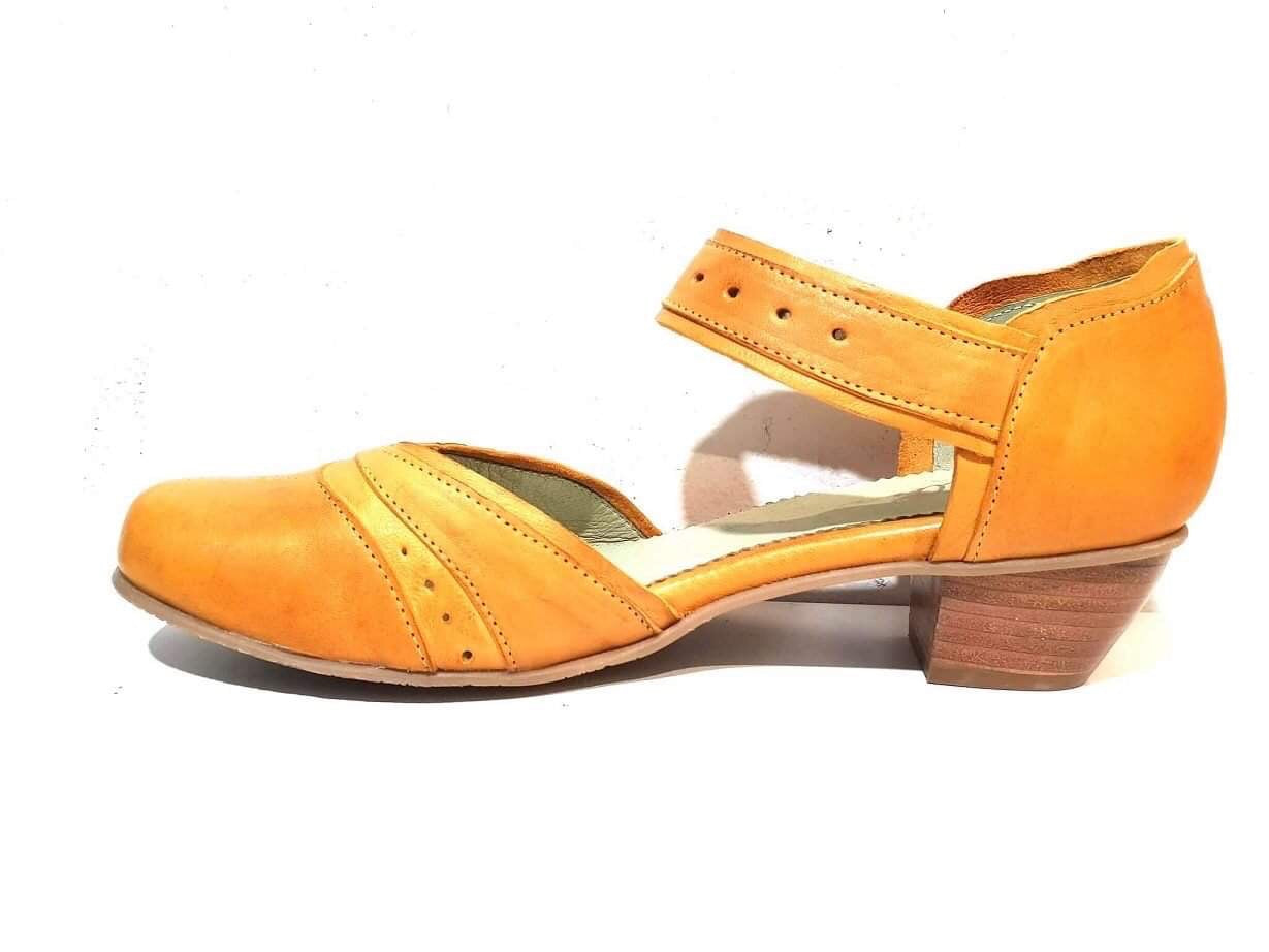 Mentha Andie Yellow Leather Women’s Court Shoes Mary Jane Velcro Made In Portugal