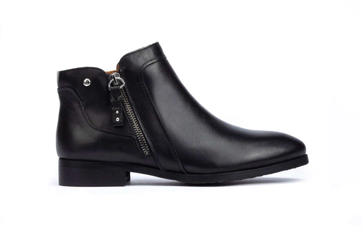 Pikolinos Royal W4D-8799 Black Zip Ankle Boot Made In Spain