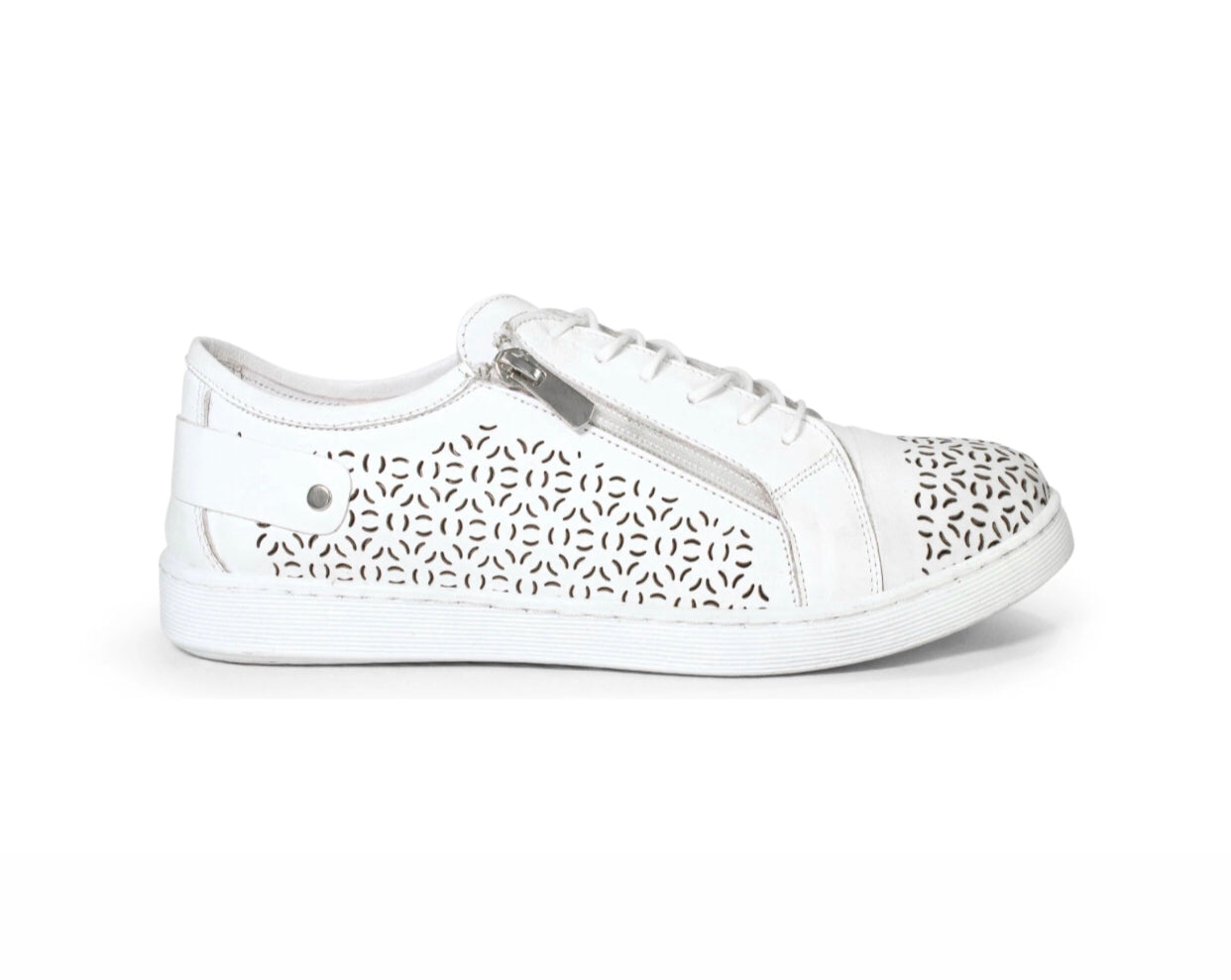 Cabello Comfort EG16 White 6 Eyelet Zip Shoe Made In Turkey