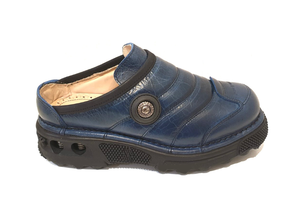 Azul 2025 blue shoes