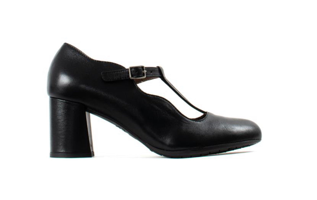 Wonders I-6861 Black Negro Leather T-Bar Court Shoe Made In Spain