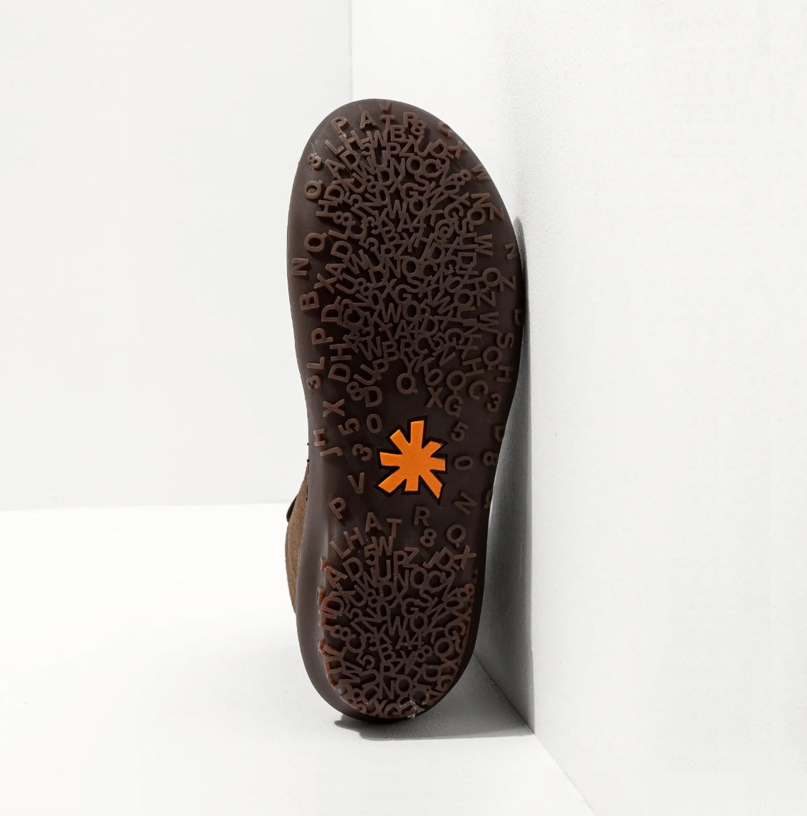 Art 1420 Antibes Grass Waxed Brown Velcro Mary Jane Made In Spain