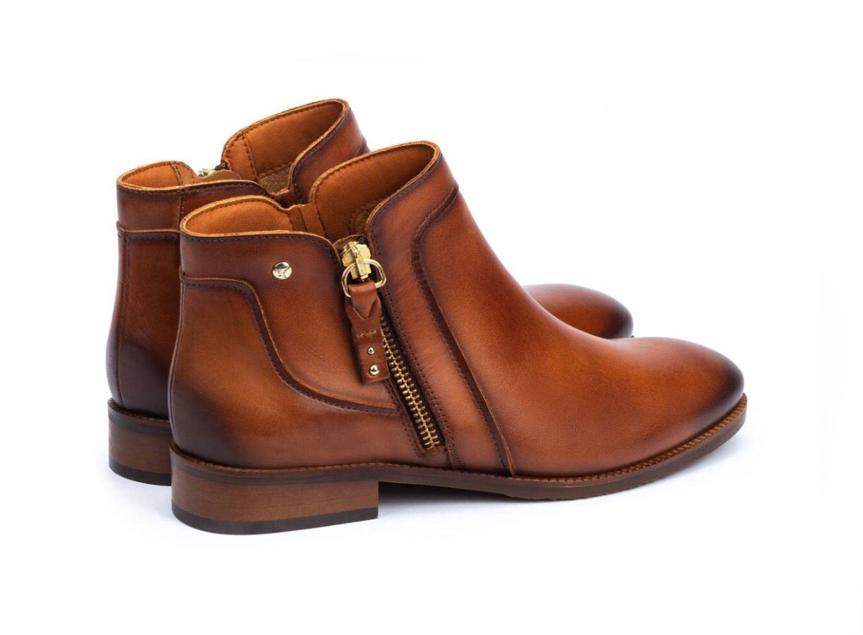 Pikolinos Royal W4D-8799 Brandy Zip Ankle Boot Made In Spain