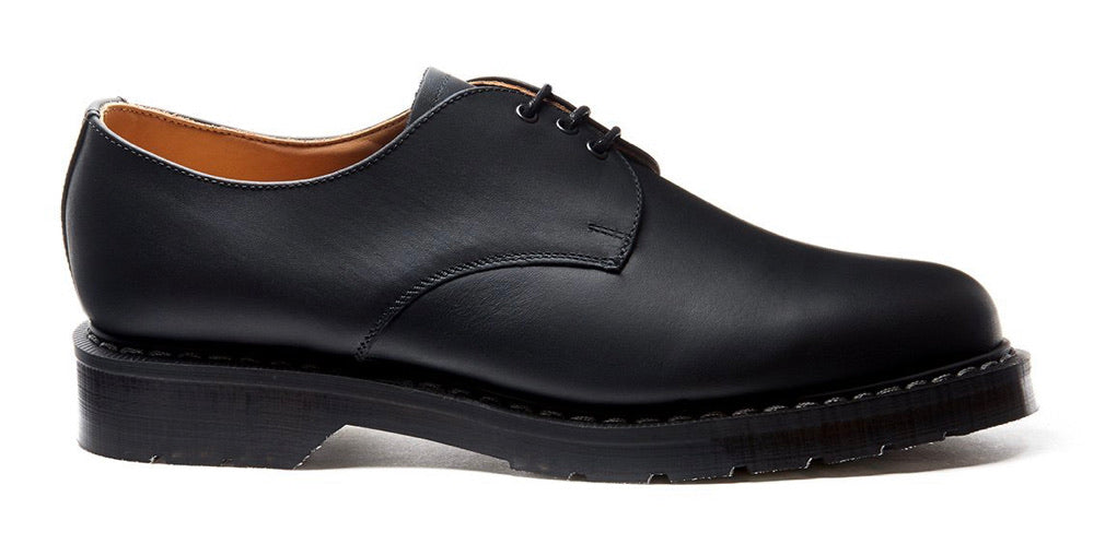 Solovair Black Greasy Leather 3 Eyelet Gibson Shoe Made In England