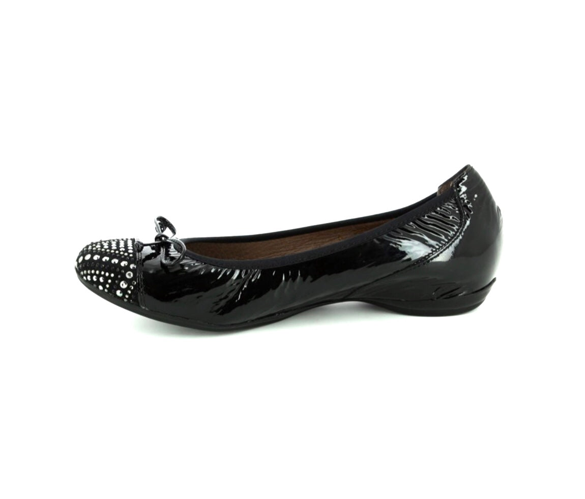 Wonders A-3082 Black Patent Sumatra Leather Slip On Flats Made In Spain