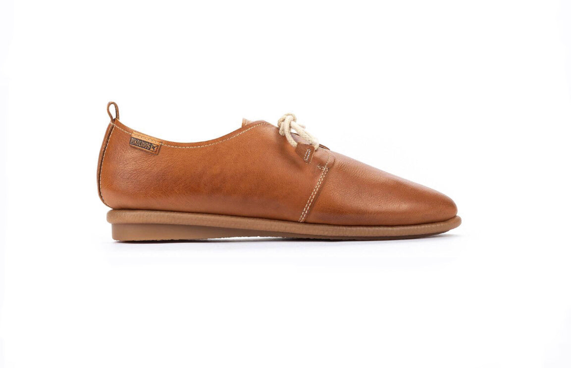 Pikolinos W9K-4985 Brandy Light Tan 2 Eyelet Shoe Made In Spain