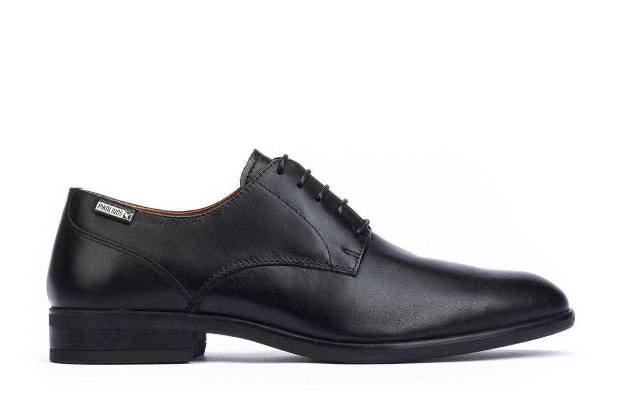 Pikolinos M7J-4187 Black 5 Eyelet Shoe Made In Spain