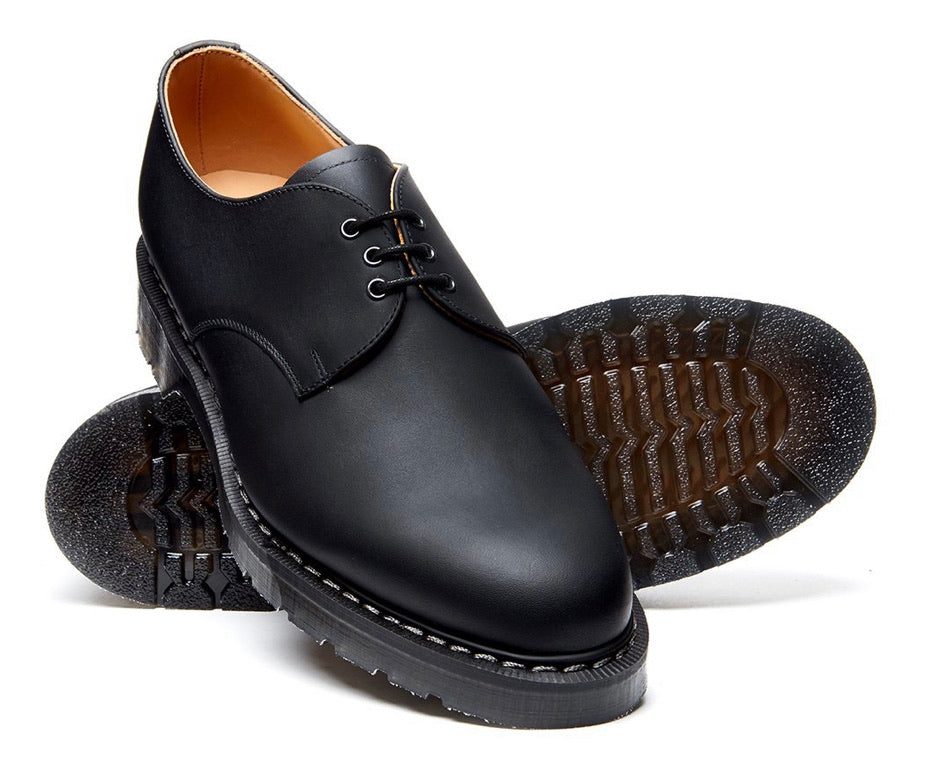 Solovair Black Greasy Leather 3 Eyelet Gibson Shoe Made In England