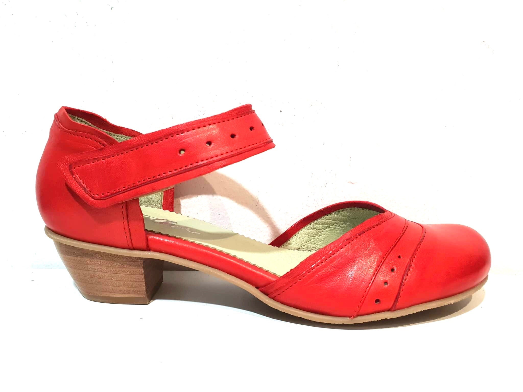 Mentha Andie Red Leather Women’s Court Shoes Mary Jane Velcro Made In Portugal