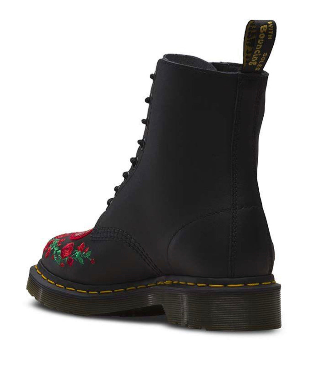 Dr. Martens 1460 Pascal Black Hearts Ankle 8 Eyelet Boot