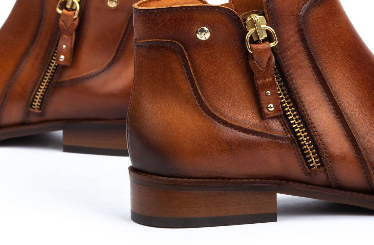 Pikolinos Royal W4D-8799 Brandy Zip Ankle Boot Made In Spain