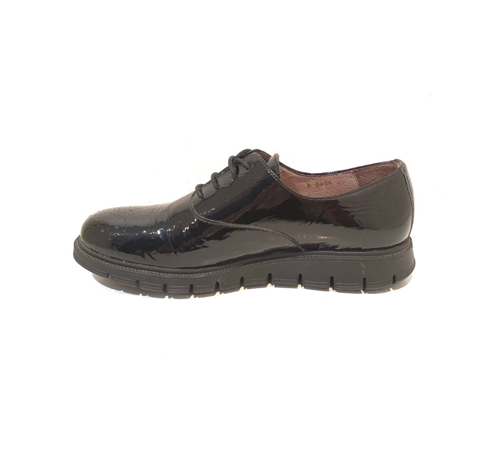 Wonders A-5605 Black Negro Patent Leather 4 Eyelet Shoe Made In Spain