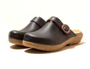 El Naturalista 5701 Black Wakatiwai Buckle Clog Made In Spain