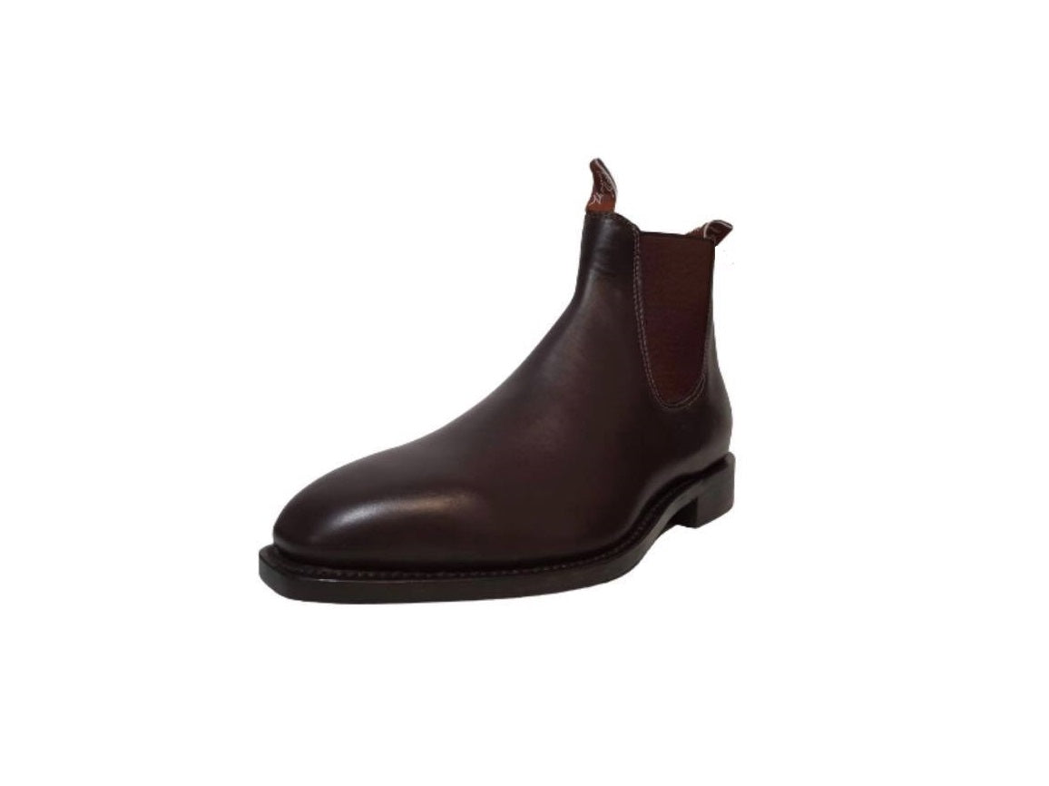 Thomas Cook Trentham Chestnut Brown One Piece Rubber Sole Chelsea Dress Boot