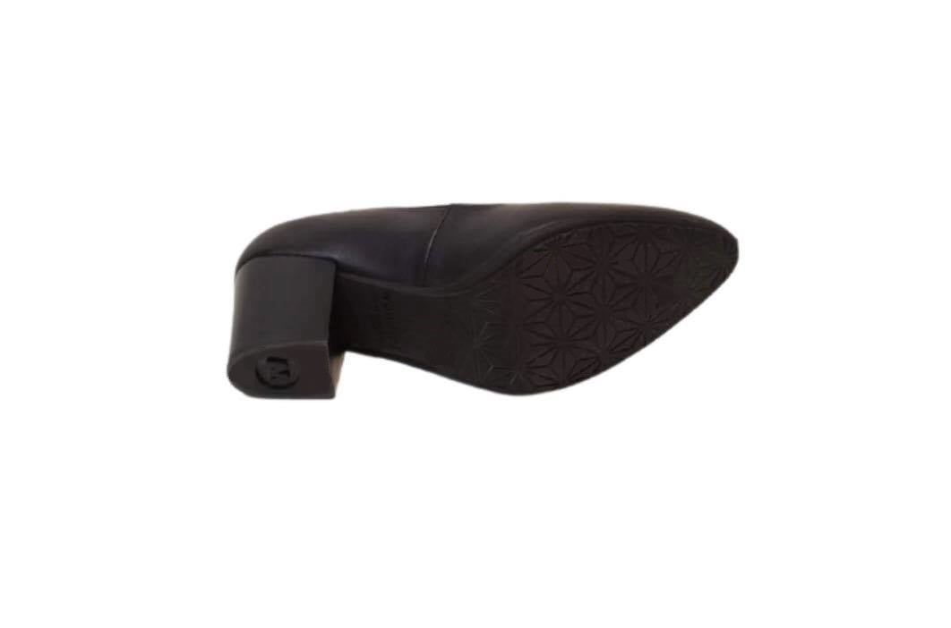 Wonders I-4724 Negro Black Leather Court Shoe Made In Spain